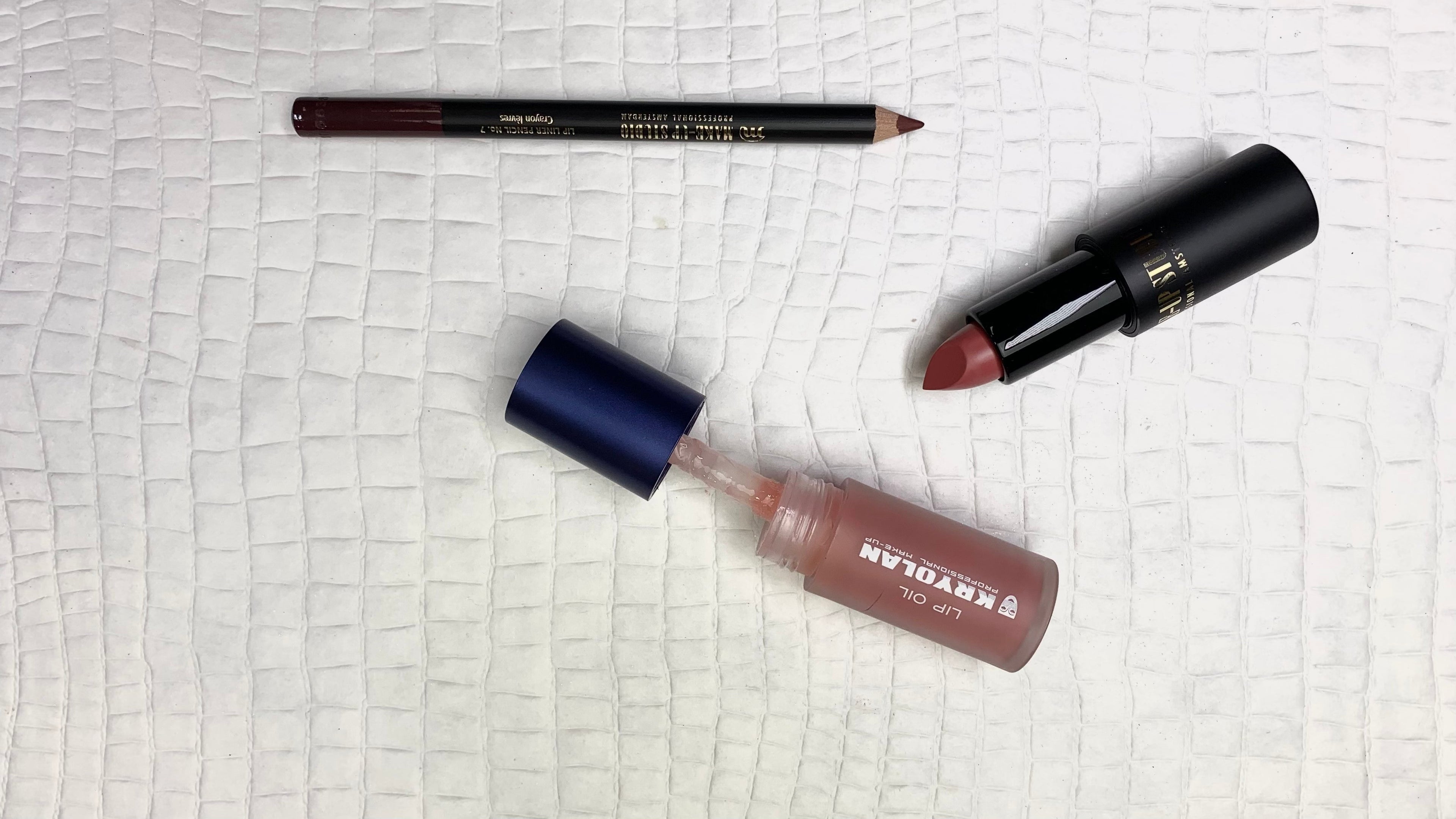 LIPLINER