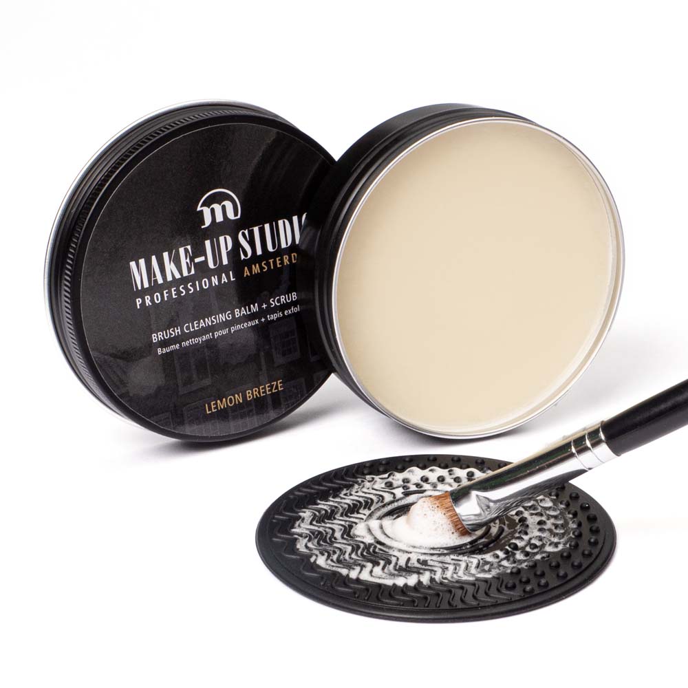 Brush Cleansing Balm + scrubber