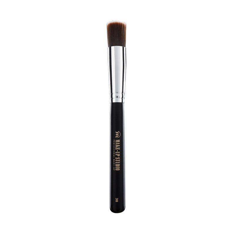 Foundation Penseel Medium N38 / Nylon haren