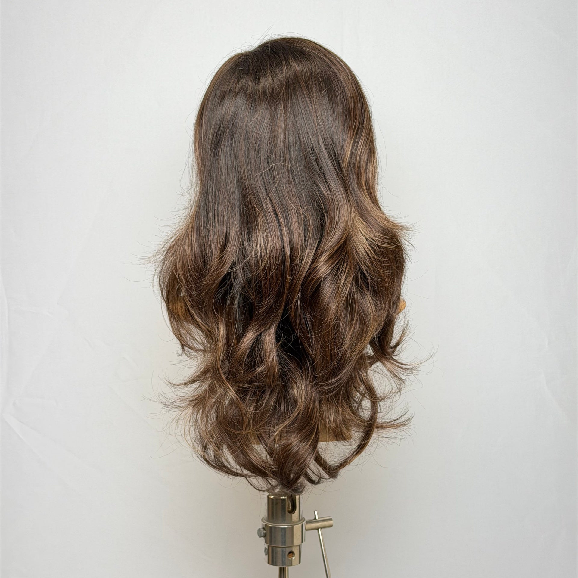 Bennett Brown wig back