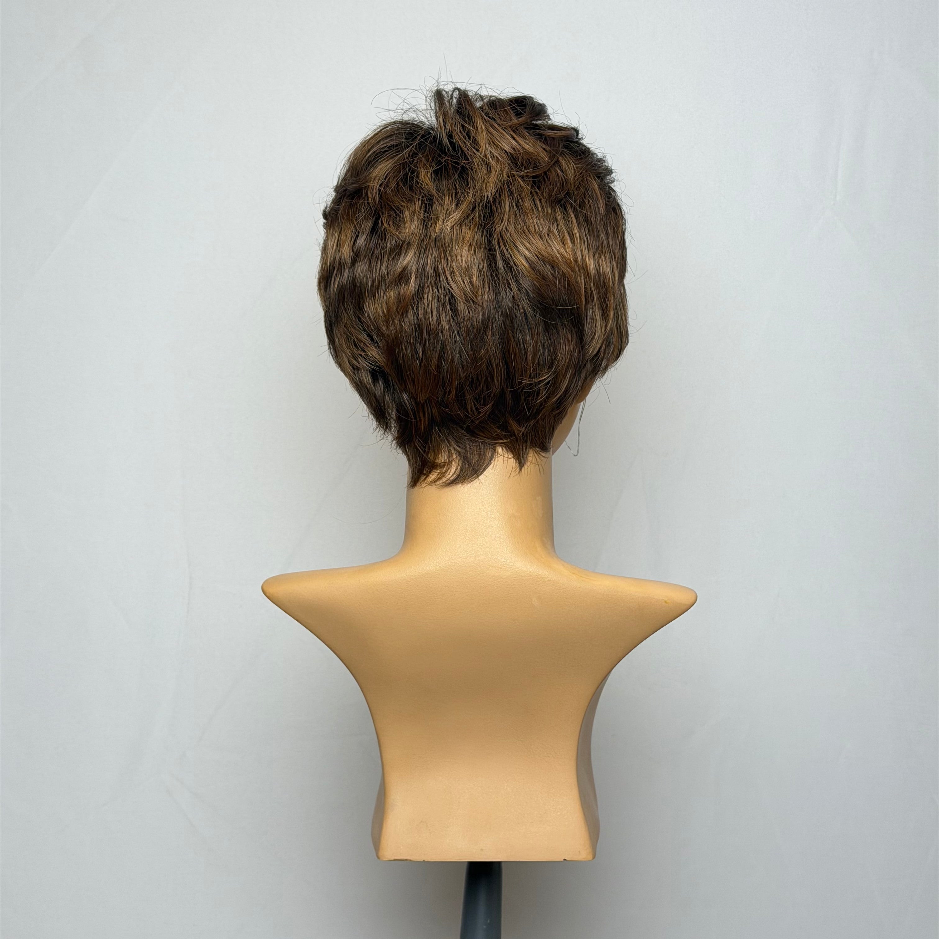 Estate wig back