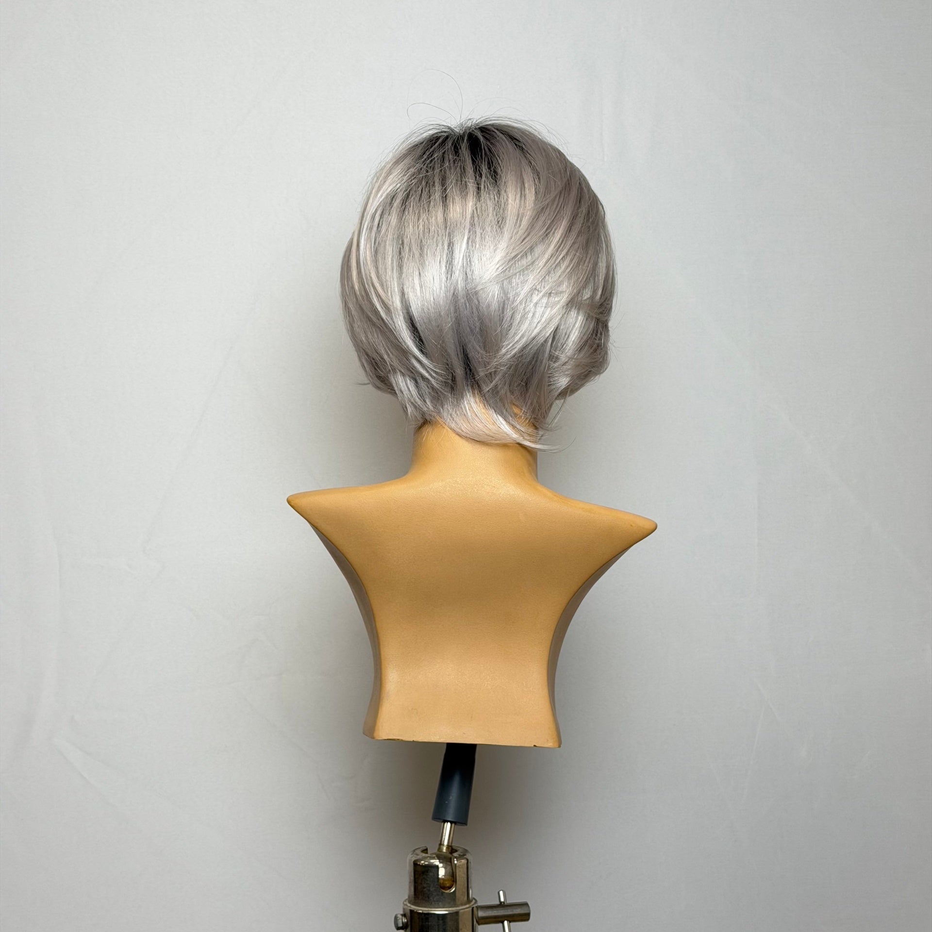 Lily luxury wig back