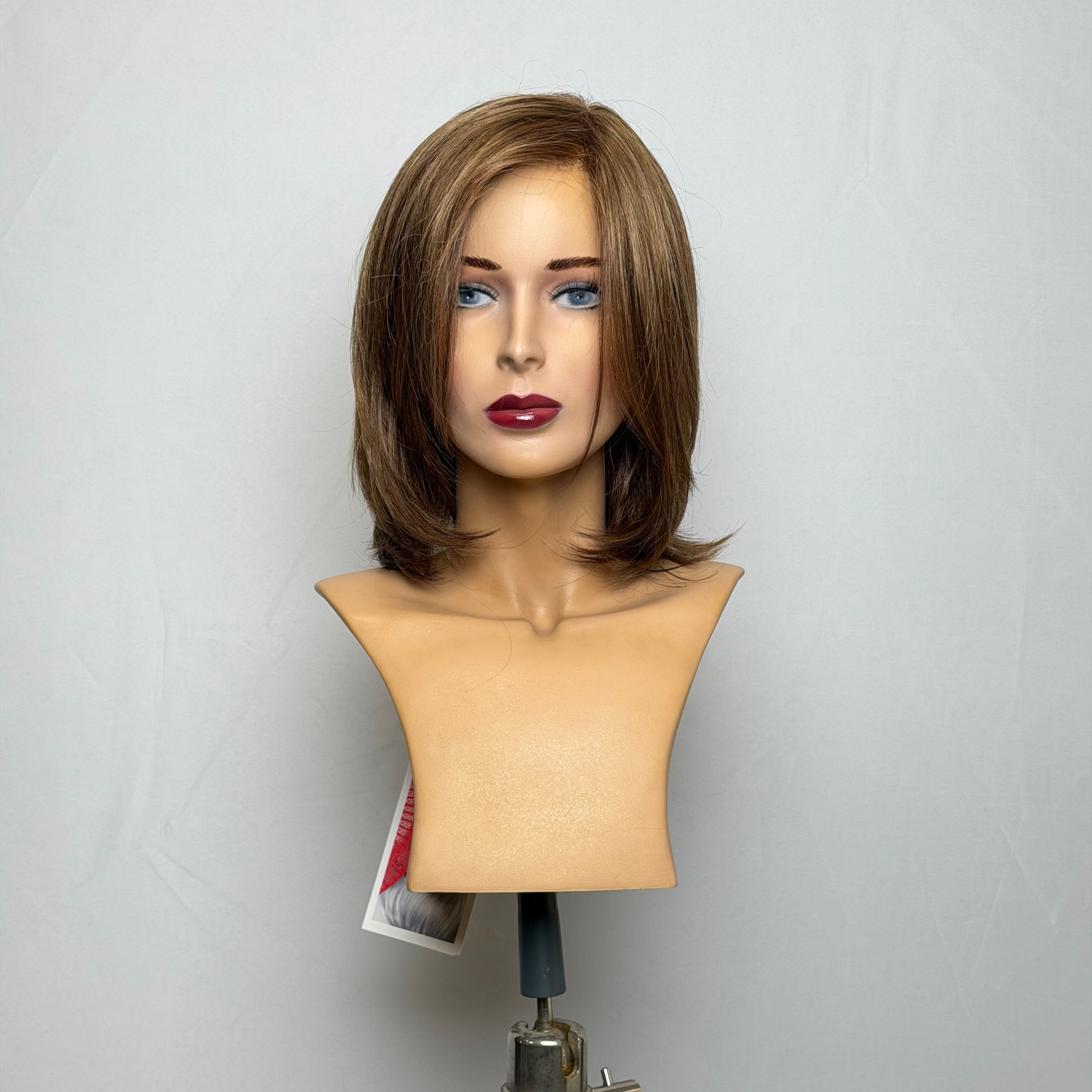 Lucky wig front