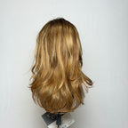 Mega wig back